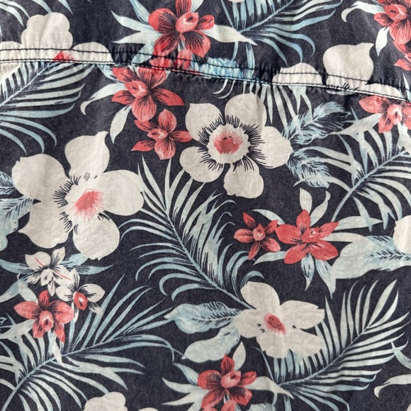 Buffalo David Bitton Tropical Floral Button Down Shirt Men’s Size Small - Picture 7 of 7